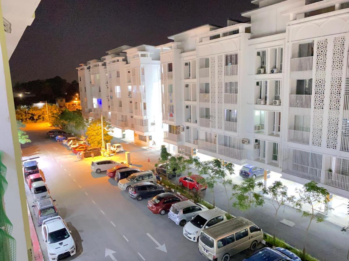Fr Residensi 2 Wakaf Che Yeh, Apartment Kota Bharu